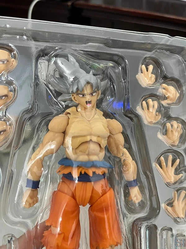 Dragon Ball Z Son Gokul Action Figure SHFiguarts Anime War Damage Super Saiyan Collection Model Birthday Gifts
