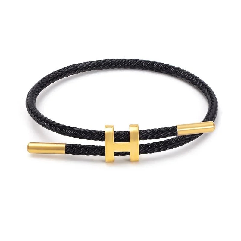The multi-functional, fashionable and elegant H-buckle stainless steel rope women's bracelet is suitable for men's charming brac