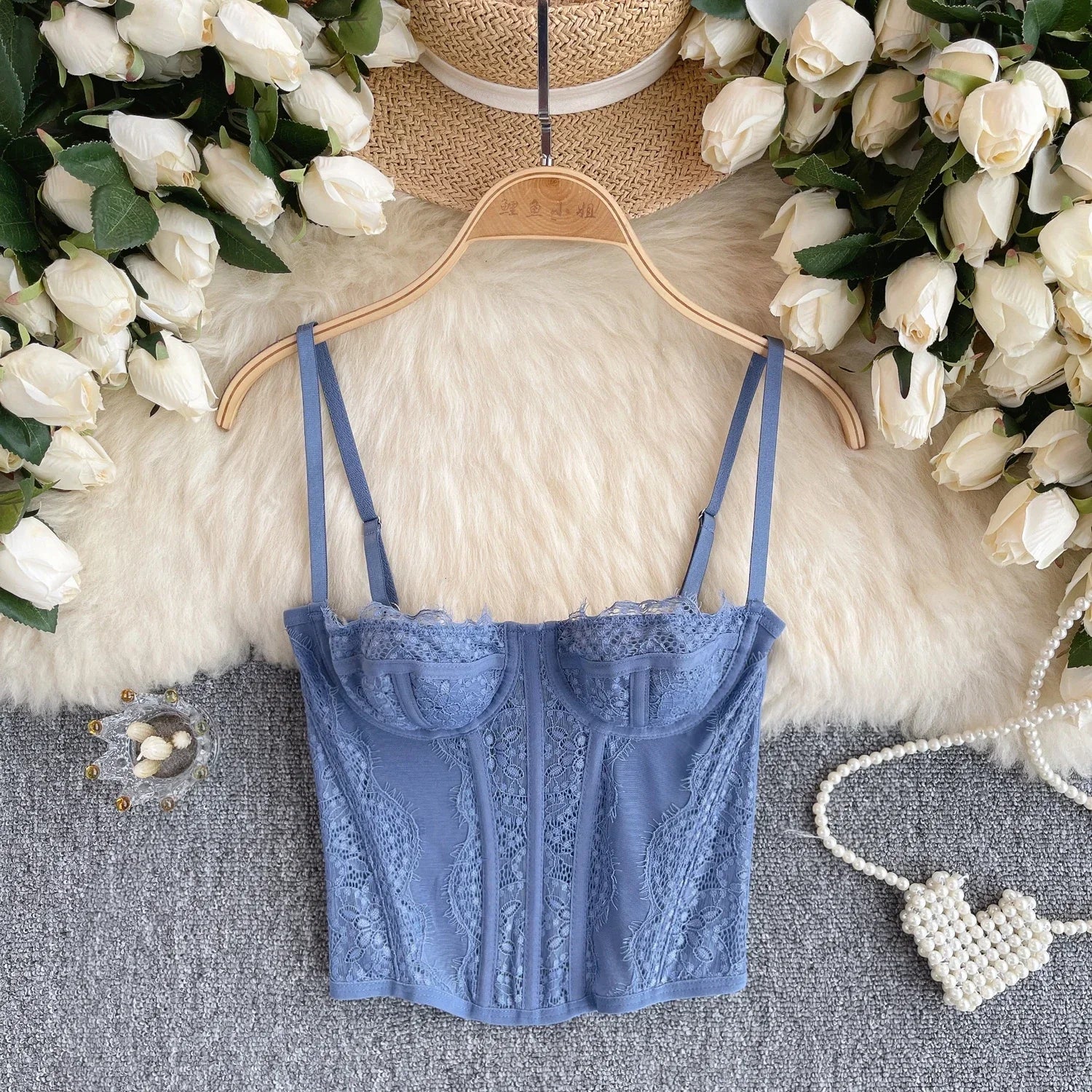 Chic Sweet Lace Camis Fashion Tank Top Basic Slim Crop Top Sexy Corset Bustier Summer hotsweet Women vintage Tops Ins