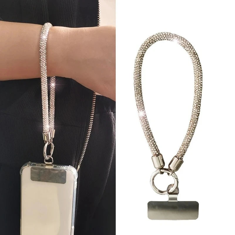 Luxury Style Full Diamond Phone Lanyard with Metal Clip Short Chain Handheld Wrist Flash Accessory Universal Light