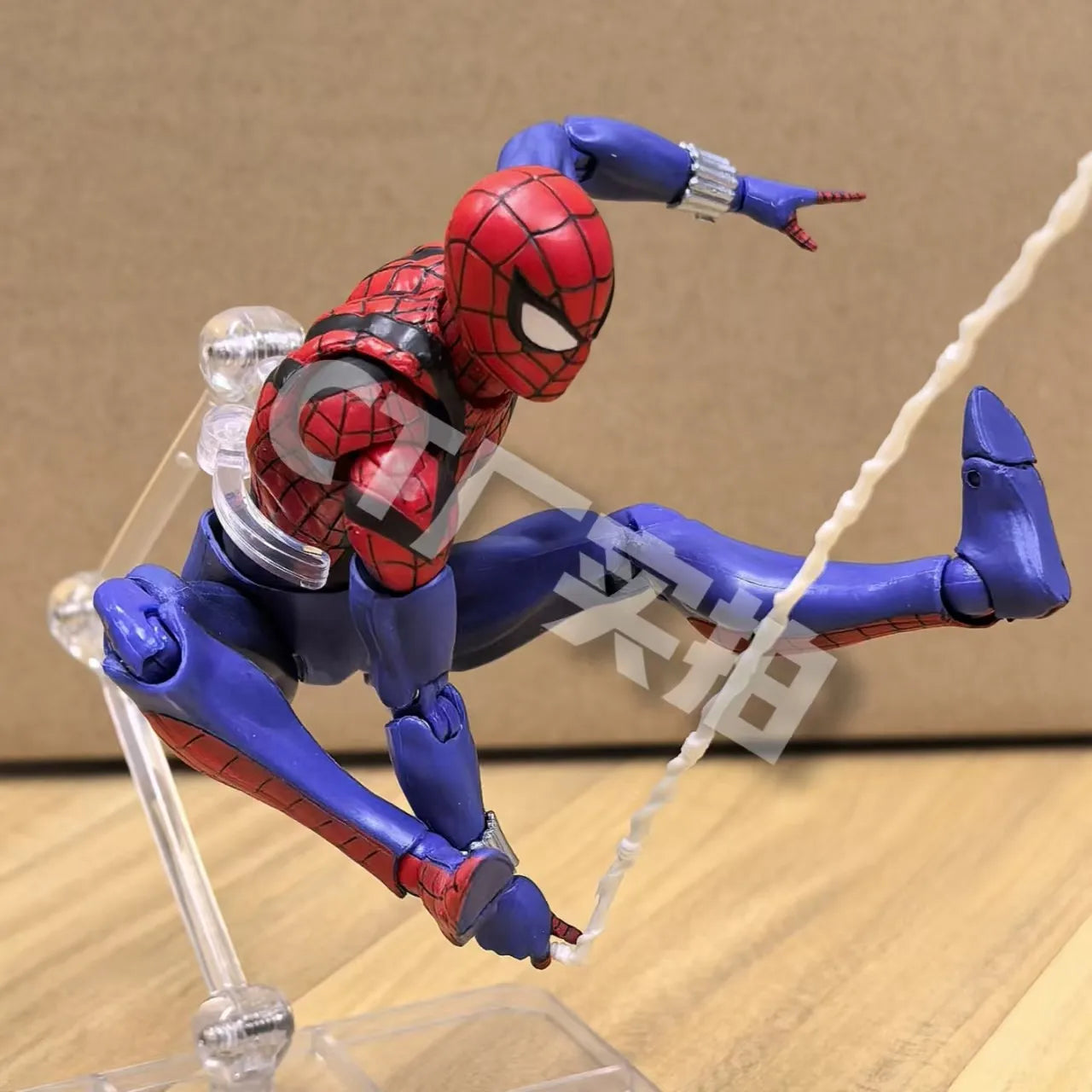 Full Range In Stock Ct Toys Spiderman Mafex 143 Ben Reilly Comic Ver The Amazing Spider-Man 001 Anime Action Figure Toys Gift