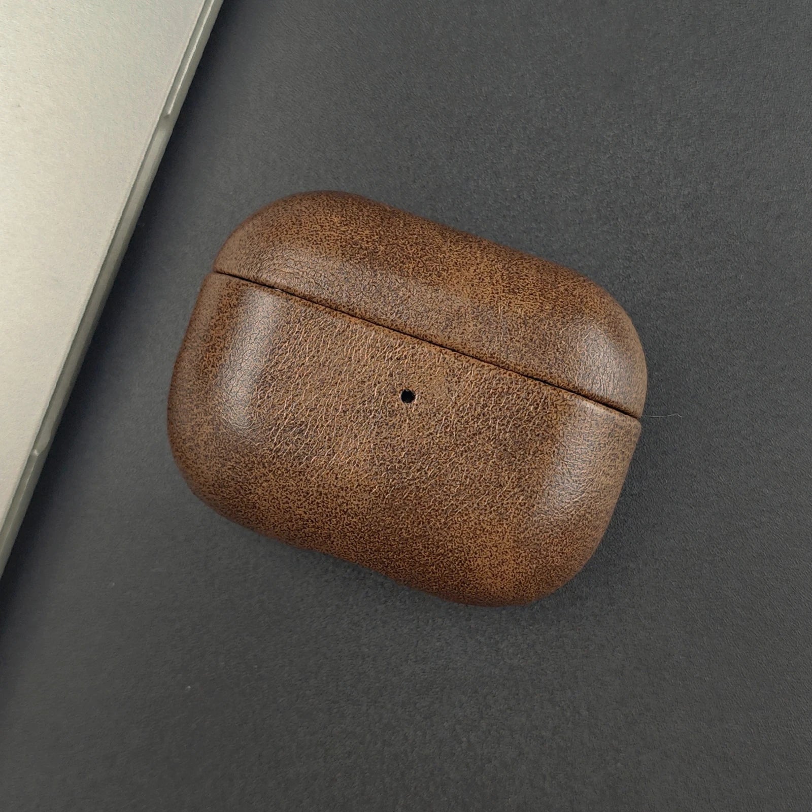 Leather protective case For AirPods Pro3 headphone case, AirPods pro/pro2/4/3/2 full cover headphone case