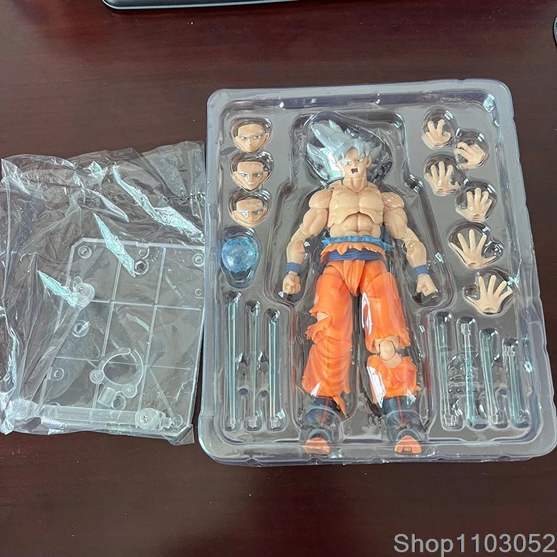 Dragon Ball Z Son Gokul Action Figure SHFiguarts Anime War Damage Super Saiyan Collection Model Birthday Gifts