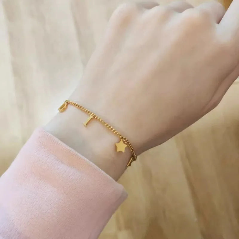 1Pc New Fashion Letter Star Pendant Bracelet for Woman, Simple Vintage Stainless Steel Bracelet Luxury Jewelry Accessories Gifts