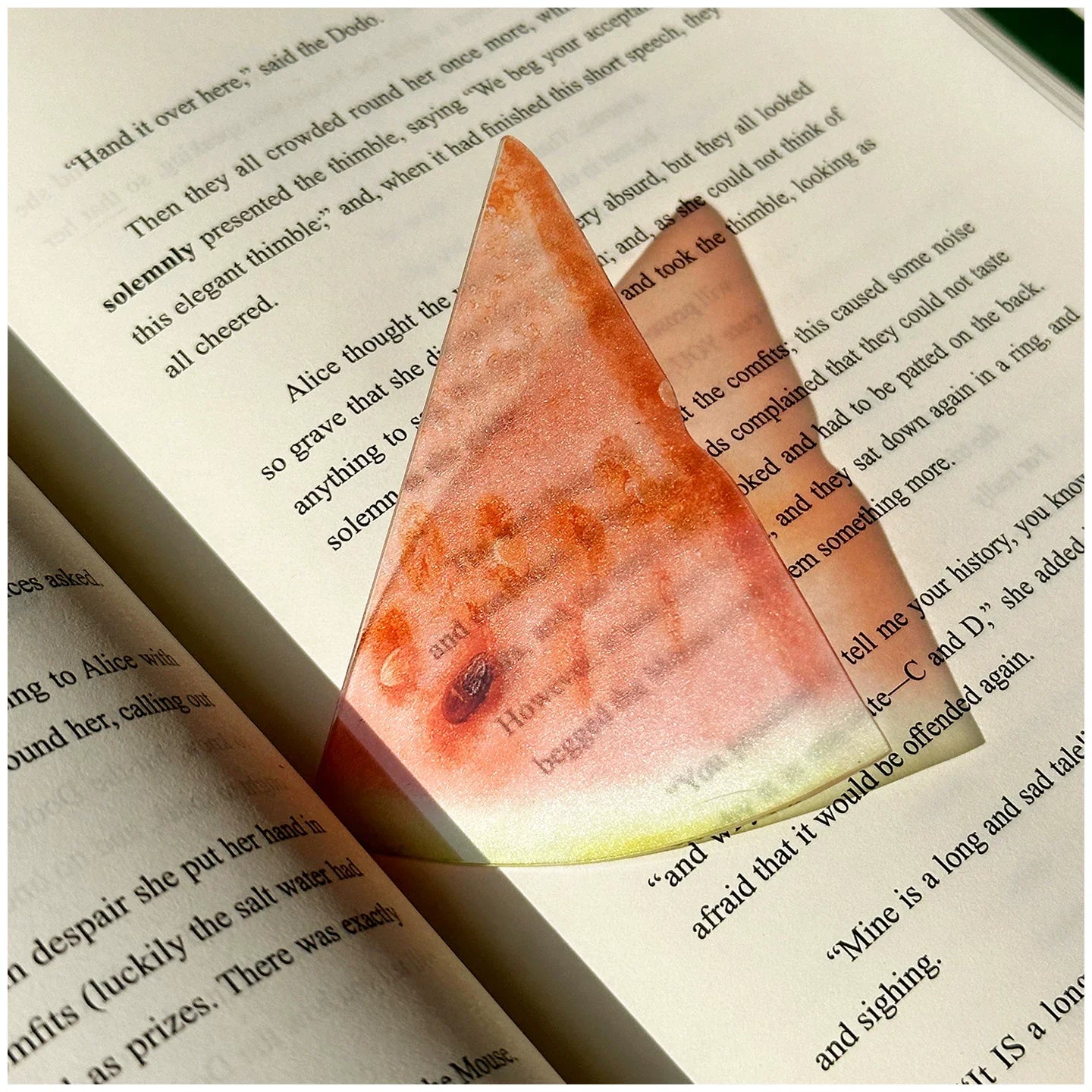 36 Styles New Delicate Transparent Acrylic Apple Bookmark Reading Mark Girl Gift Premium Feeling Cute Grape Tomato Bookmarks Toy