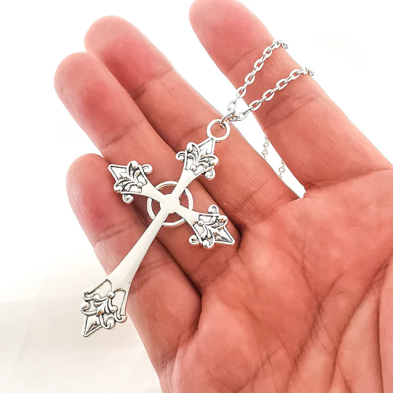 Y2K Aesthetic Razor Blade Pendant Necklace, Vintage Punk Goth Grunge Alloy Jewelry for Men and Women Edgy Street Style Accessory