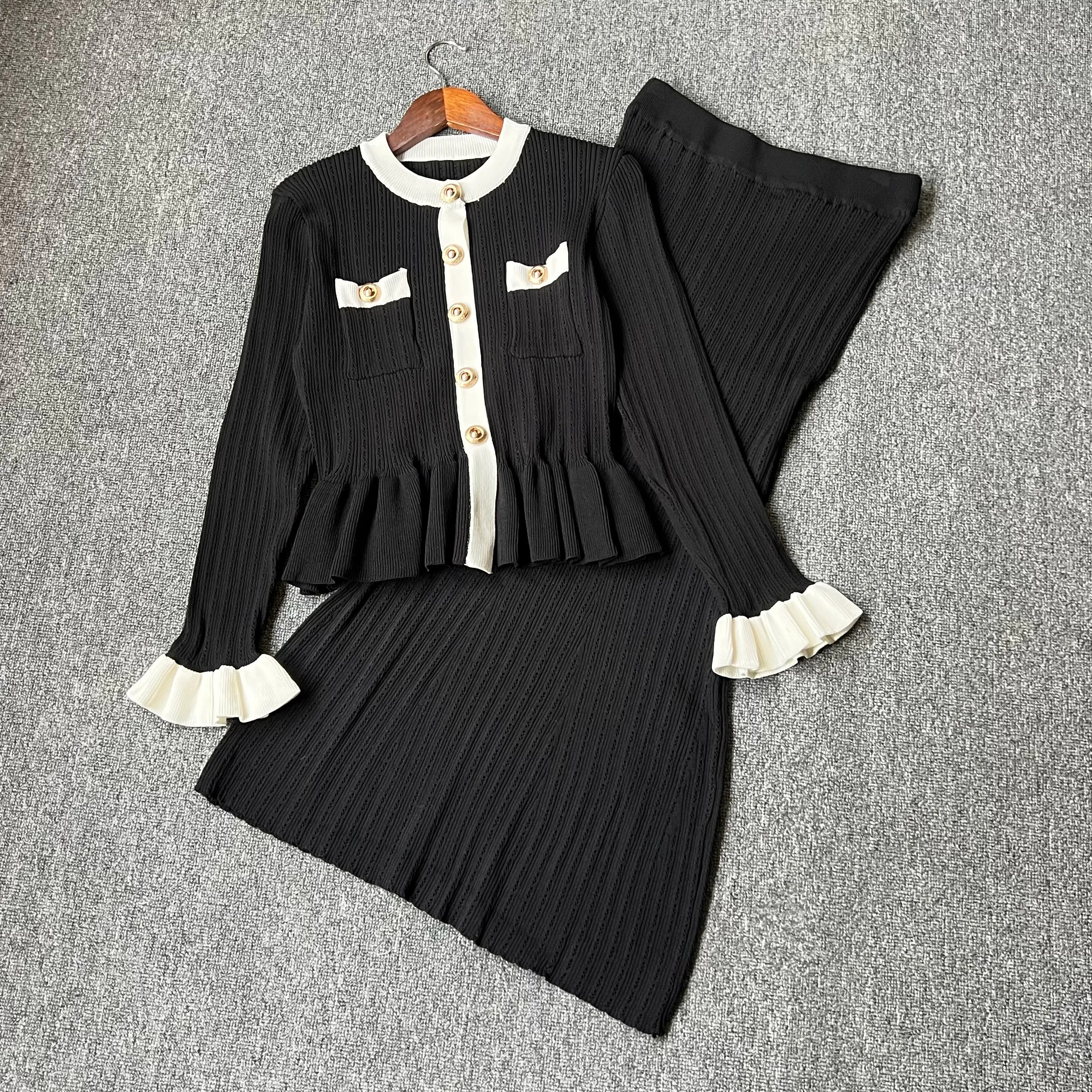 YuooMuoo Brand Fashion One-piece Knitted Maxi Dress Women Elegant V-neck Ruffled Slim Waist Bodycon Sweater Dress Party Vestido