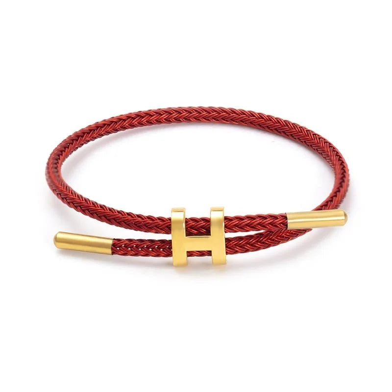 The multi-functional, fashionable and elegant H-buckle stainless steel rope women's bracelet is suitable for men's charming brac