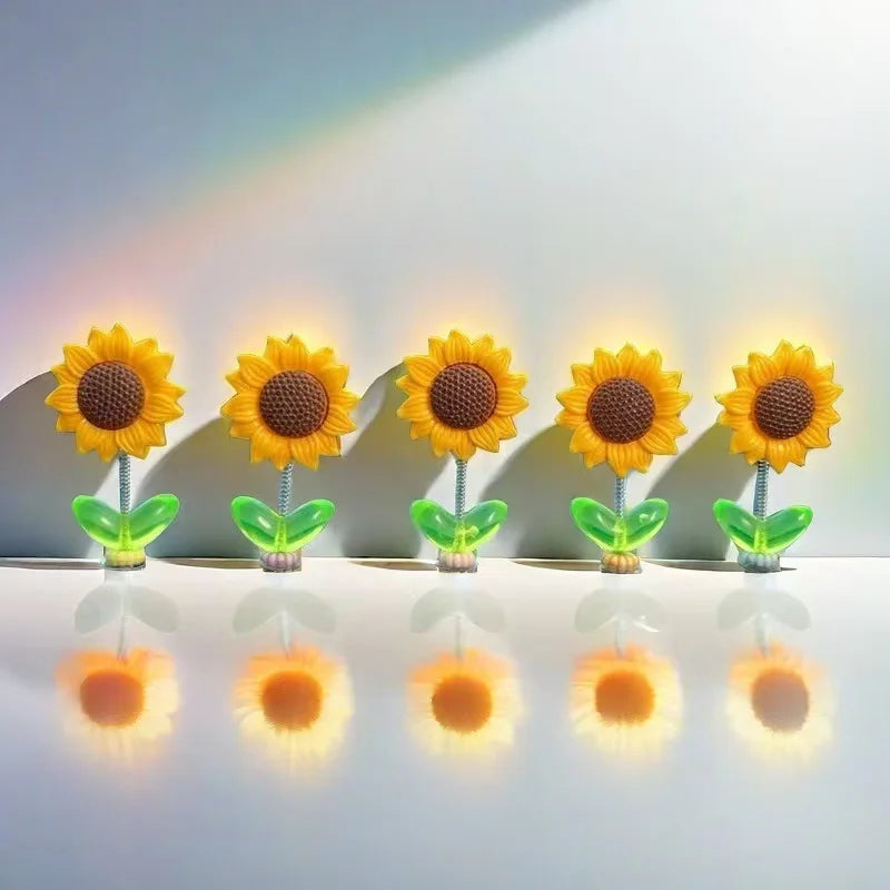 Cute Shaking Sunflower Car Decor Funny Dashboard Ornament for Car Interior Styling