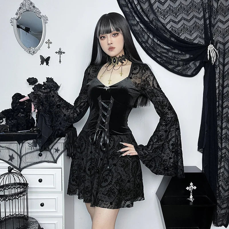 Goth Dark Elegant Vintage Mall Gothic Velvet Dresses Grunge Punk Style Flocked Bandage Dress Women Flare Sleeve Party Alt Outfit