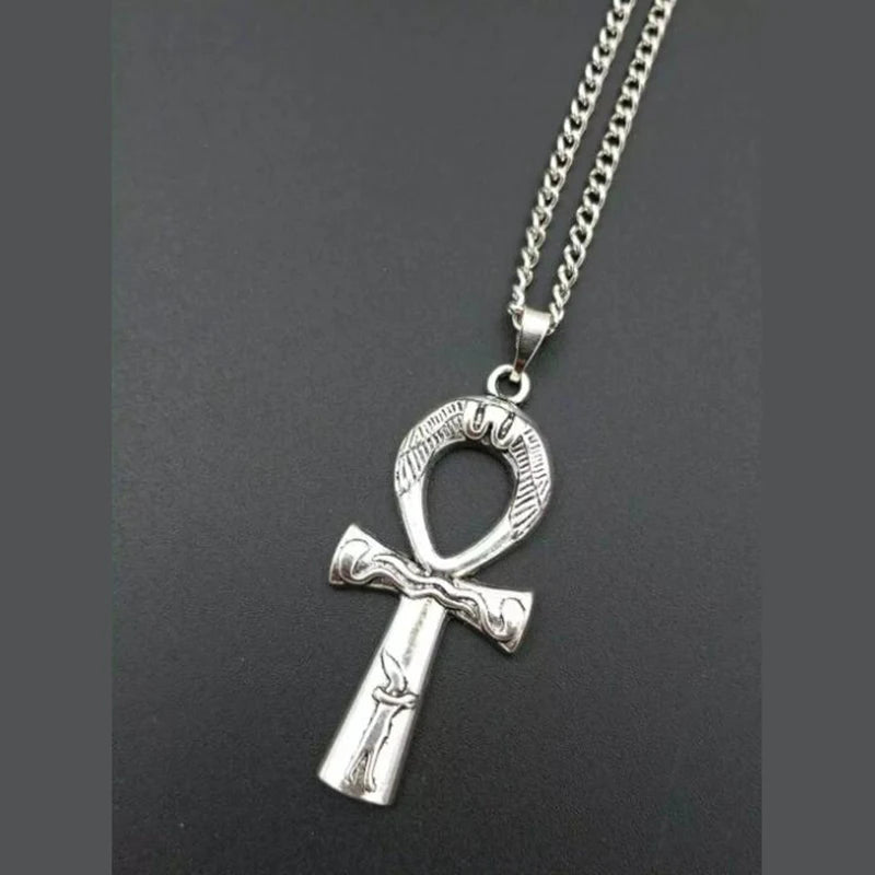Y2K Aesthetic Razor Blade Pendant Necklace, Vintage Punk Goth Grunge Alloy Jewelry for Men and Women Edgy Street Style Accessory