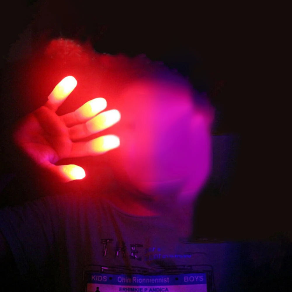2/4Pcs Funny Magic Light Up Finger Fingers LED Tricks Thumb Magic show Props Christmas Christmas Festival Party Novelty Toys