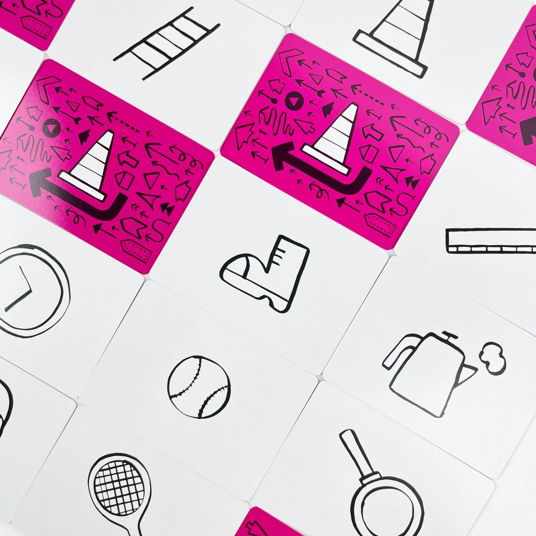 That’s Not A Hat Party Game Set Memory Tabletop Game 3-8 Players Cards for Family Gatherings Interactive Fun Gift