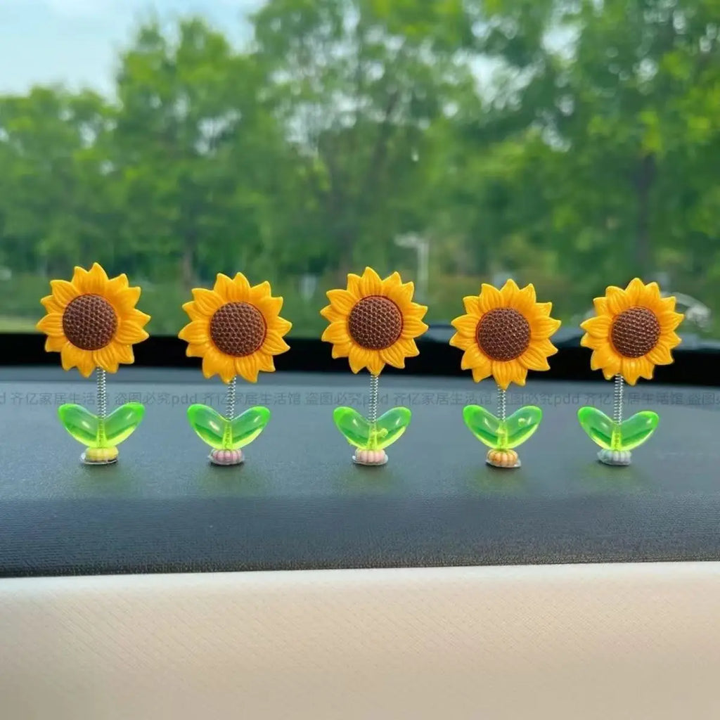 Cute Shaking Sunflower Car Decor Funny Dashboard Ornament for Car Interior Styling