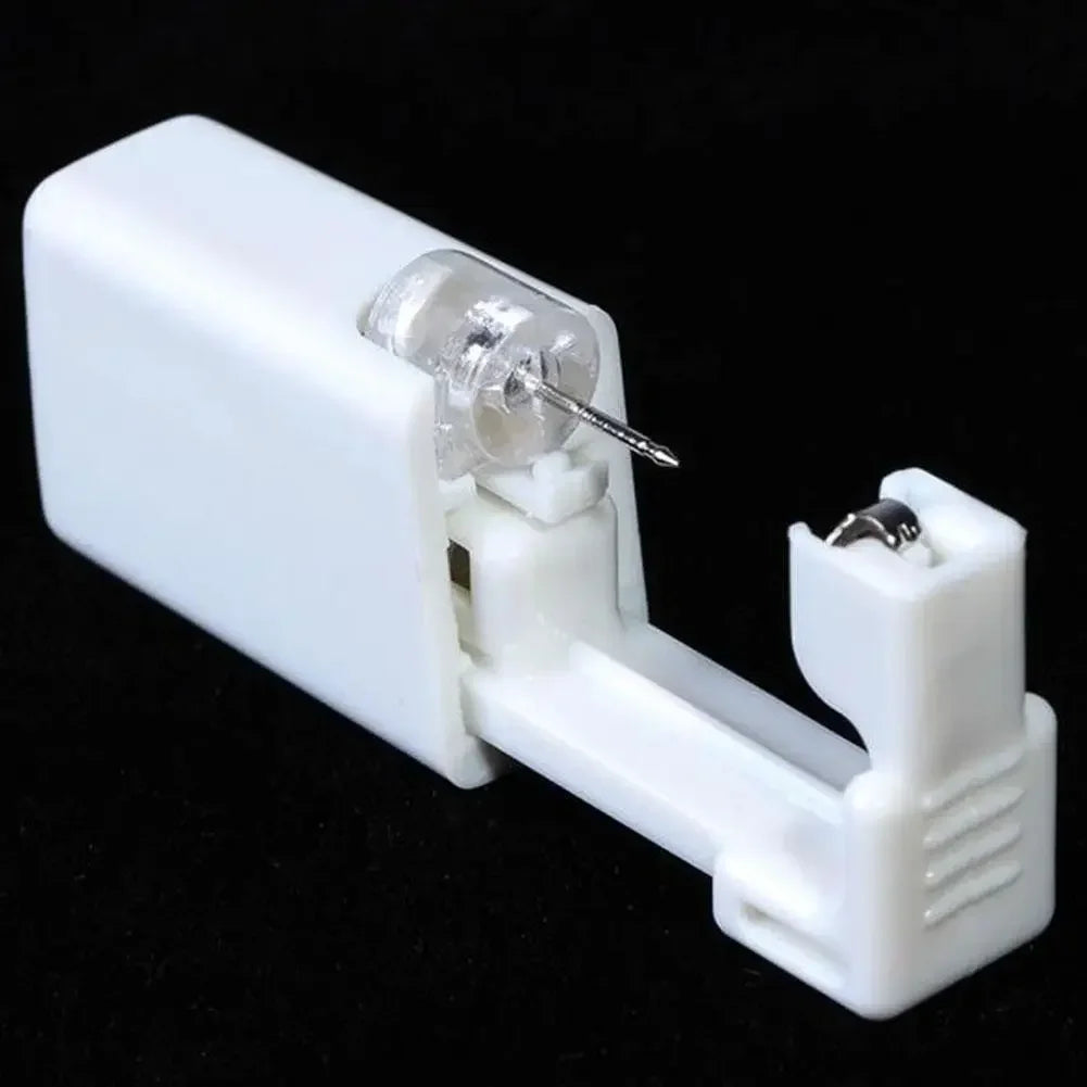 Safety Ear Piercing Gun Kit Women Men Disposable White Plastic Sterile Ear Piercing Device Fashion Simple Jewelry Piercing Tools