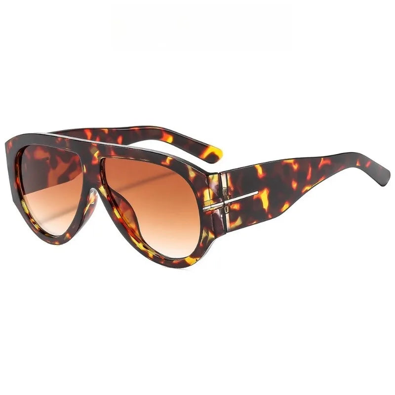 New Trendy Oversized Large Frame Y2K Cat Eye Sunglasses for Women Vintage Retro Oval Gradient Sunglasses UV400 Decoration Shades