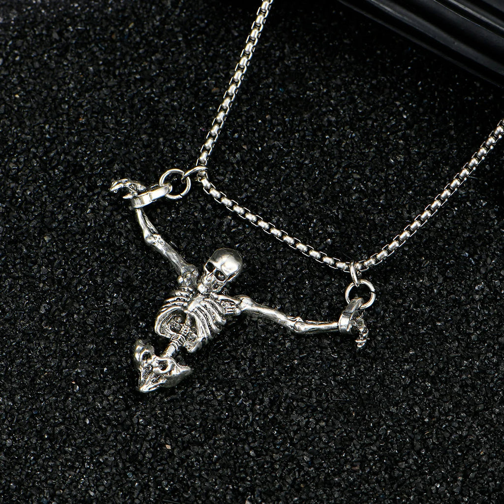 A Fashionable and Creative New Halloween Punk Style Skull Necklace Halloween Gift