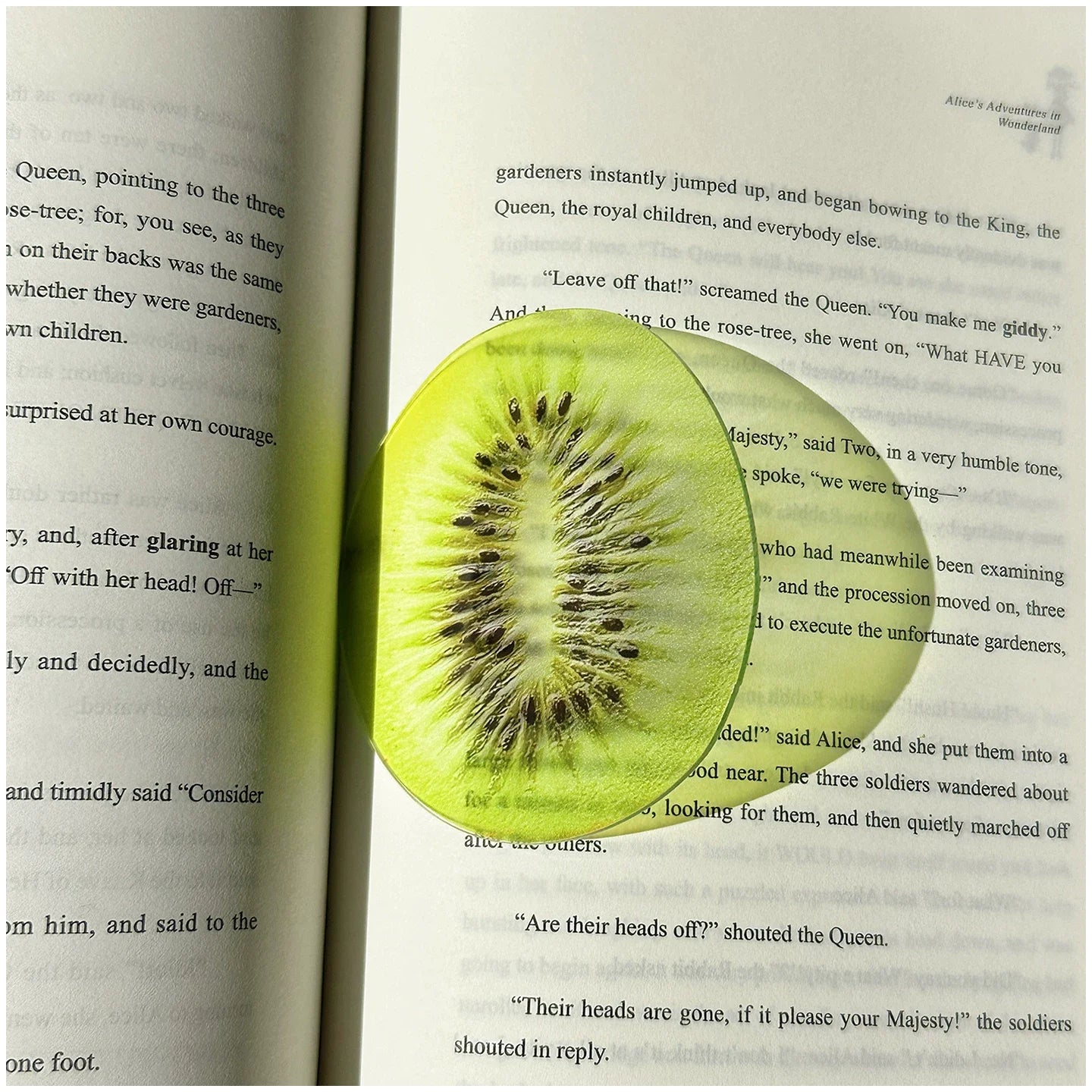 36 Styles New Delicate Transparent Acrylic Apple Bookmark Reading Mark Girl Gift Premium Feeling Cute Grape Tomato Bookmarks Toy