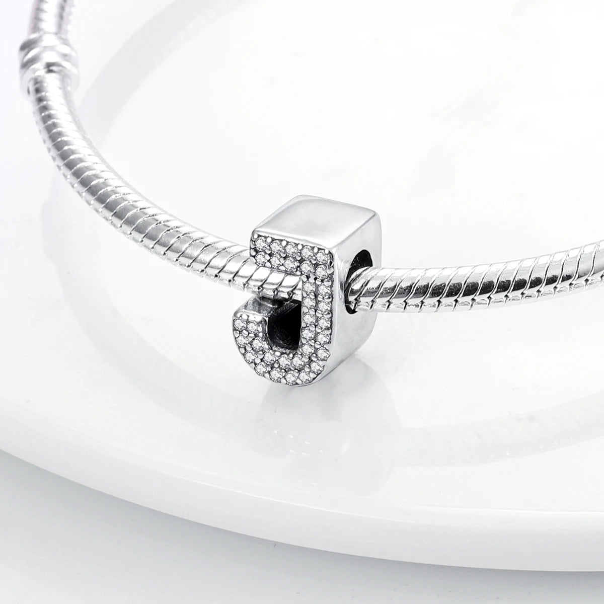 Original 925 Sterling Silver 26 Alphabet Letters Sparkling Zircon Charms Pendant Beads For Women Fine DIY Birthday Jewelry Gifts